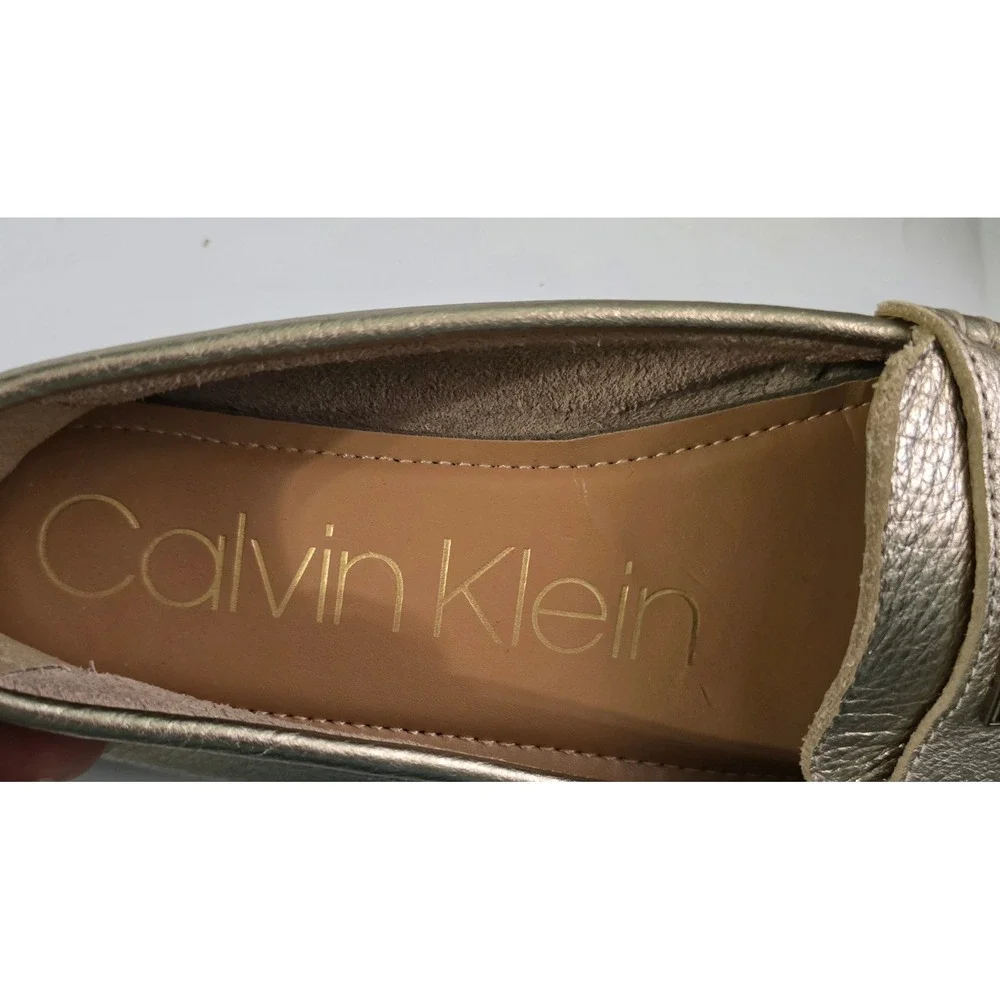 Calvin Klein Leta Metallic Gold Leather Loafers Driving Mocs Logo Hardware 8.5